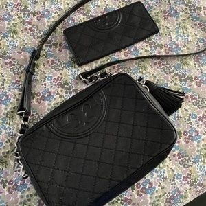 Authentic Tory Burch Crossbody Body and Wallet